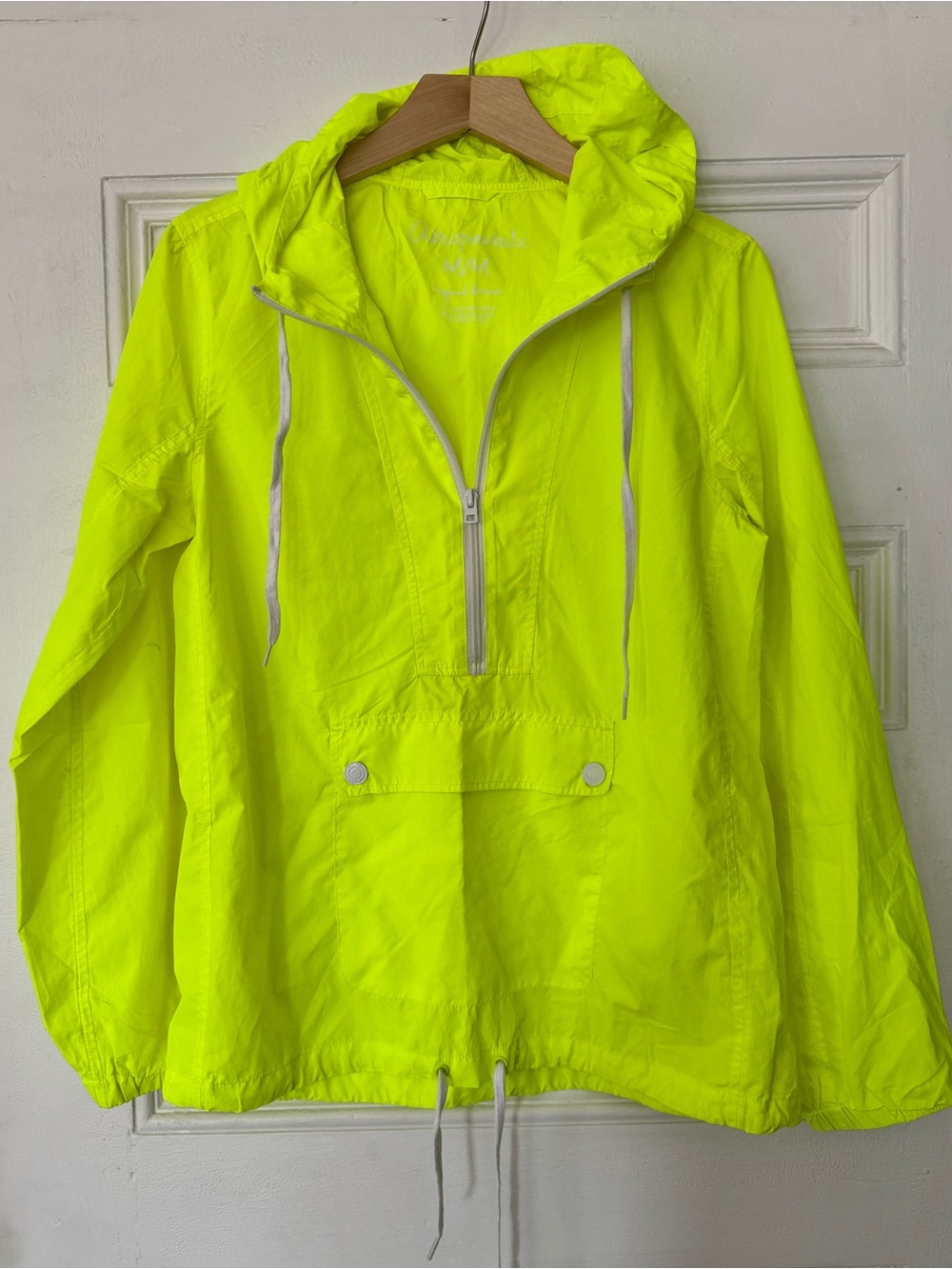 Aeropostale | Neon windbreaker | size M